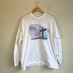 Vintage Jesus Graphic T-Shirt Mens XL White  Long Sleeve Flag Cross Hope Begins